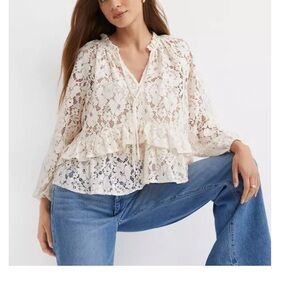 LOFT Cream Lace Ruffle Blouse